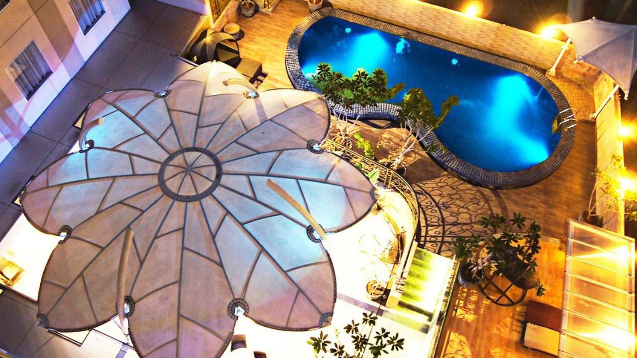 Sapphire Sky & Conference Hotel Serpong