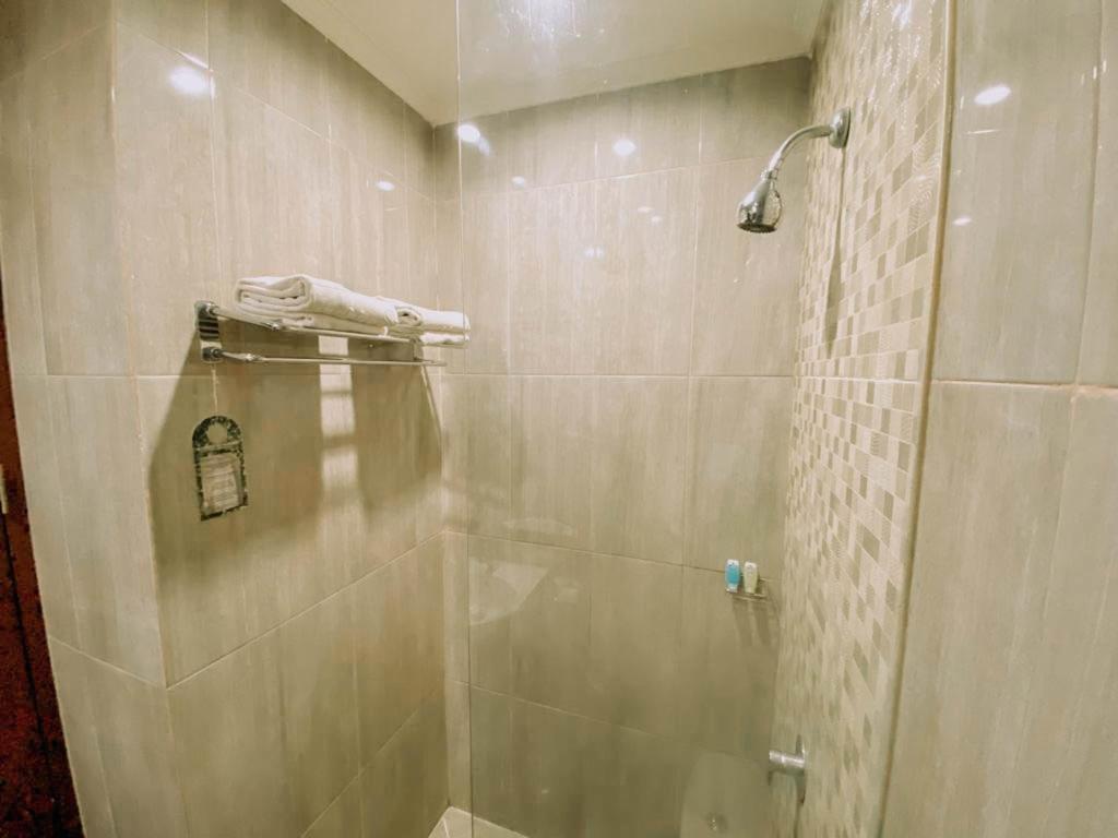 Sapphire Sky & Conference Hotel 3*